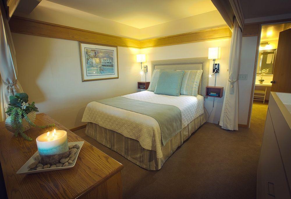 Harbortown Point Hotel เวนทูรา ภายนอก รูปภาพ